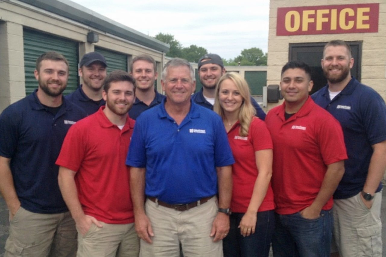 Water damage restoration professionals in St. Charles, MO